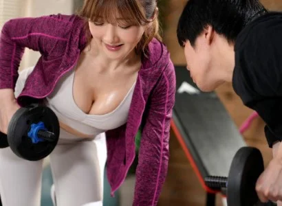 Nữ PT gợi cảm cùng chàng trai số hưởng nện nhau